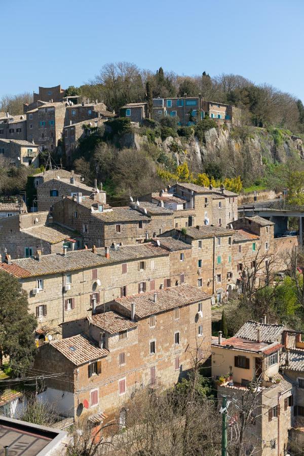 Opera Suites - Le Notti Bianche Calcata Exteriér fotografie